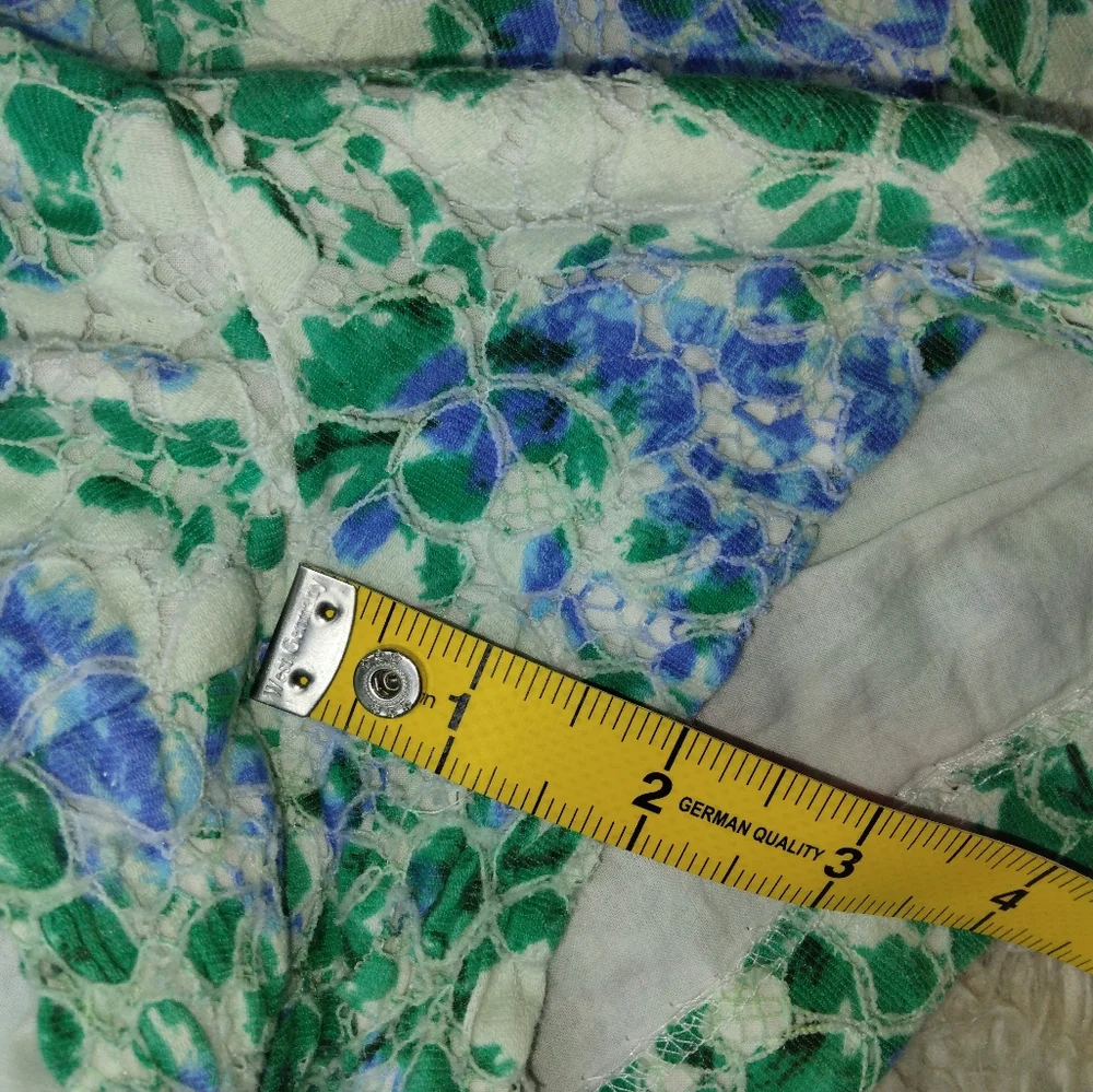 Madewel Lacebloom Lace Overlay Floral Shorts Size 6